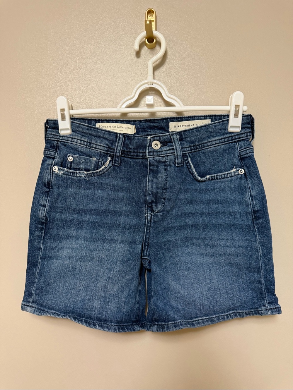 Anthropologie Slim Boyfriend Shorts - Picture 1 of 5